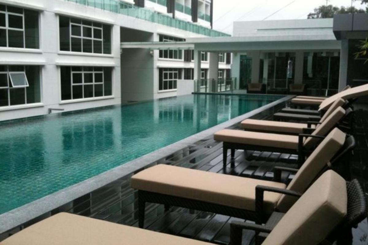 Damas Apartment