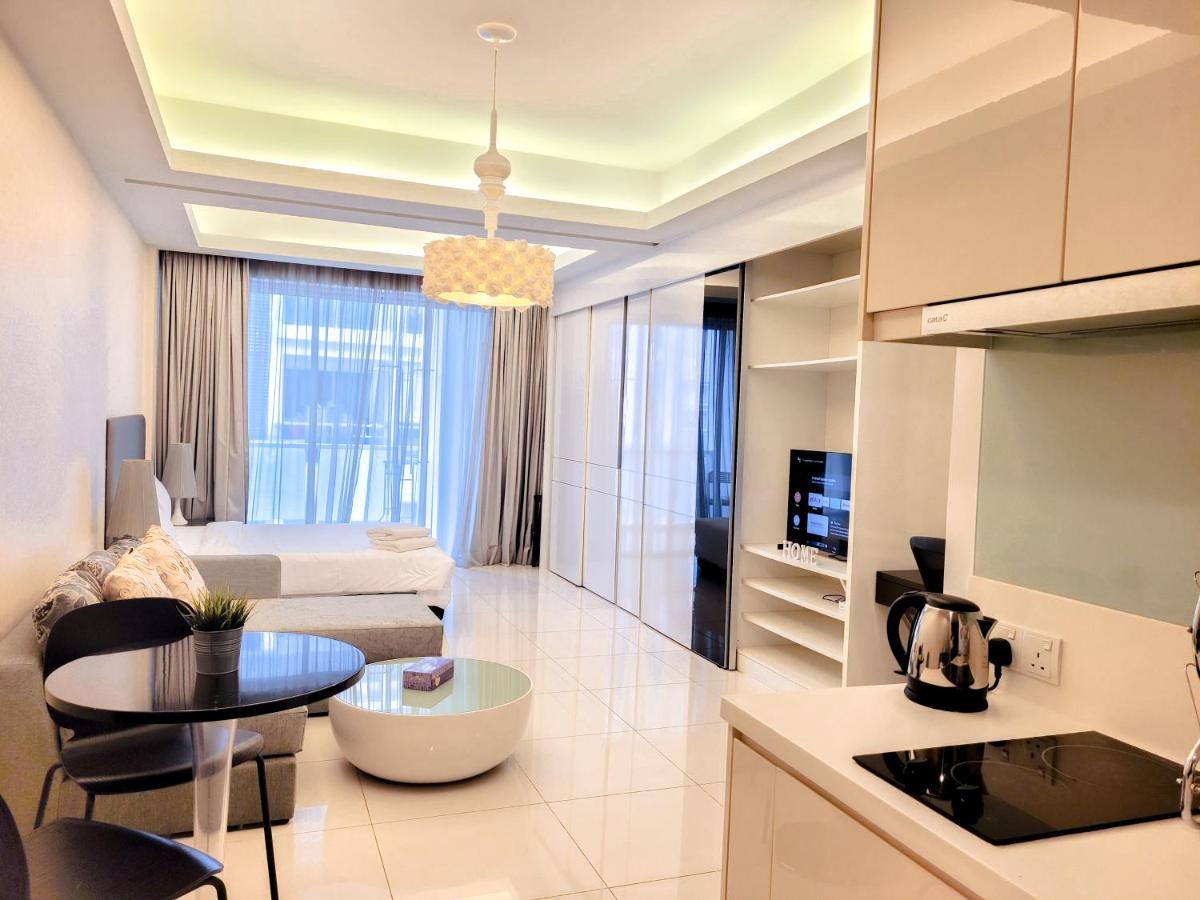 Damas Apartment